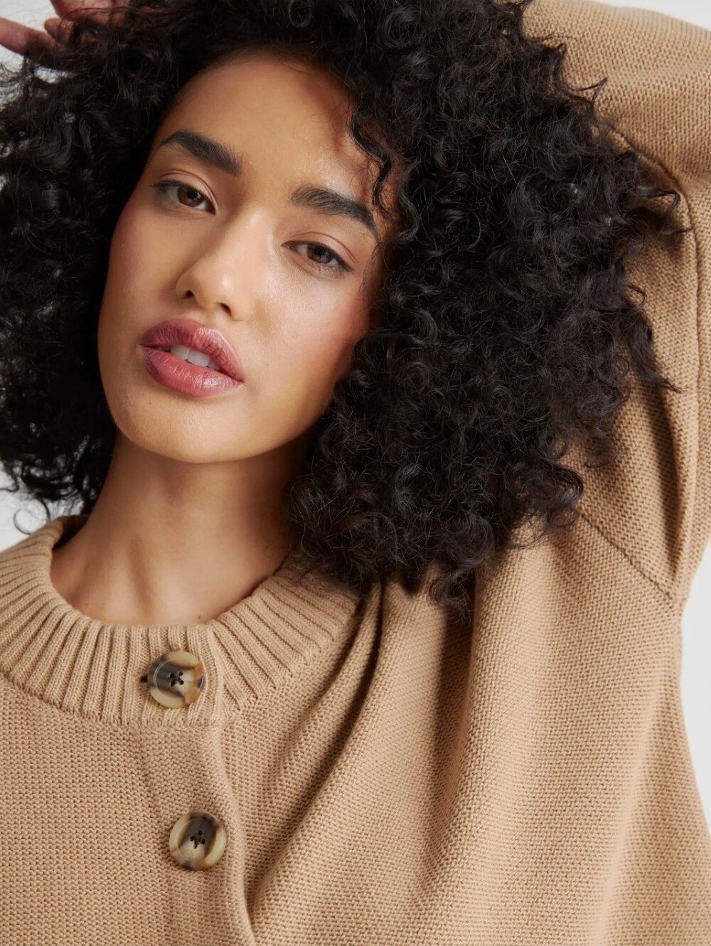 Quince Organic Cotton Camel Cropped Cardigan - Picture 2 of 16
